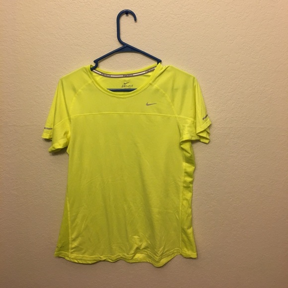 Nike Running T-shirt - Picture 1 of 3